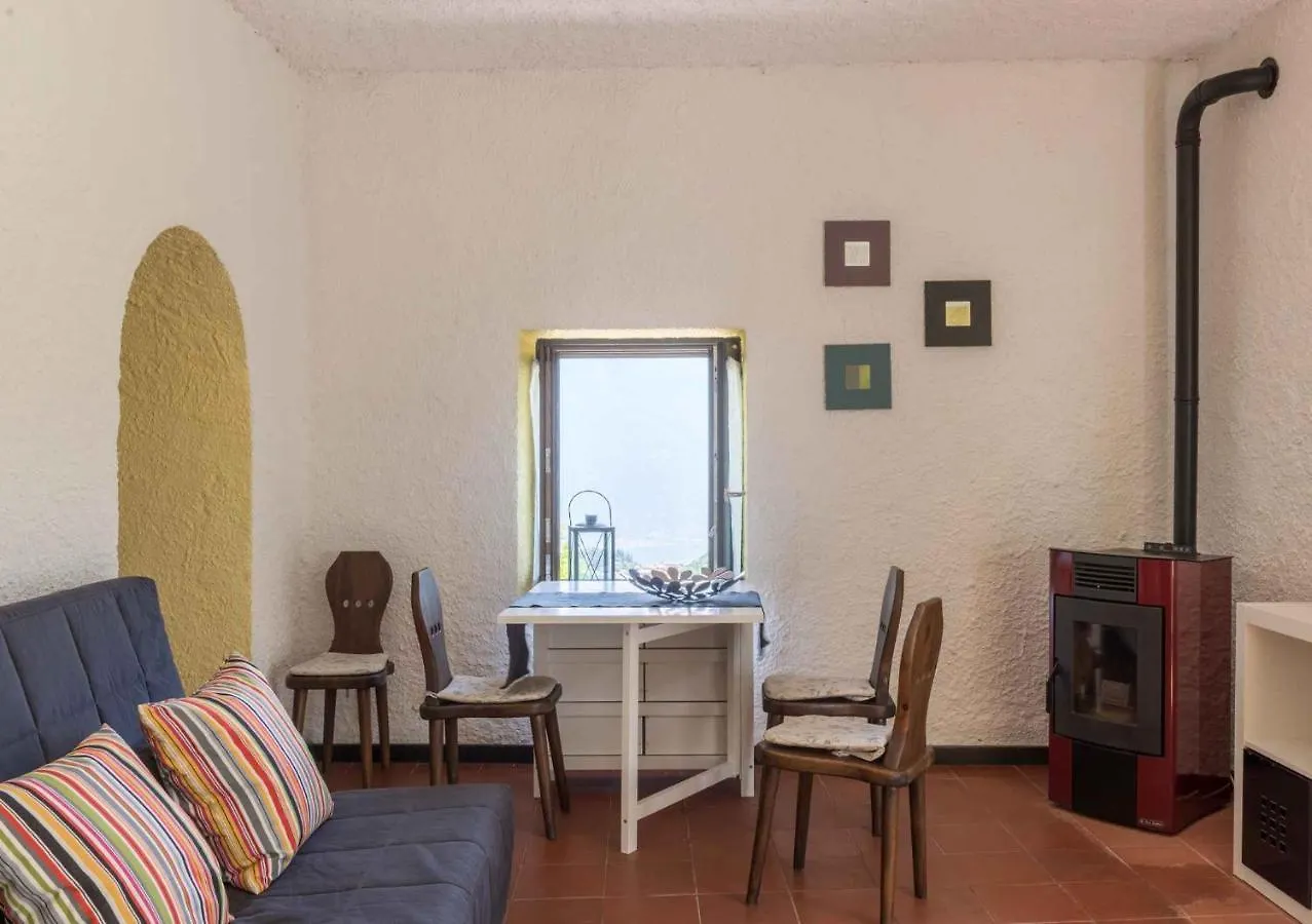 Apartment In Tremosine/Gardasee 22278